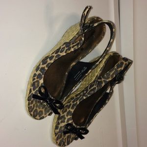 Montego Bay Club wedge leopard print dress shoes